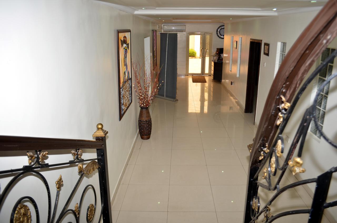 De Rigg Place - Alaka Estate, Surulere Lagos Esterno foto